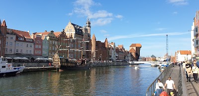 ポーランド