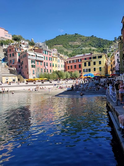 イタリア