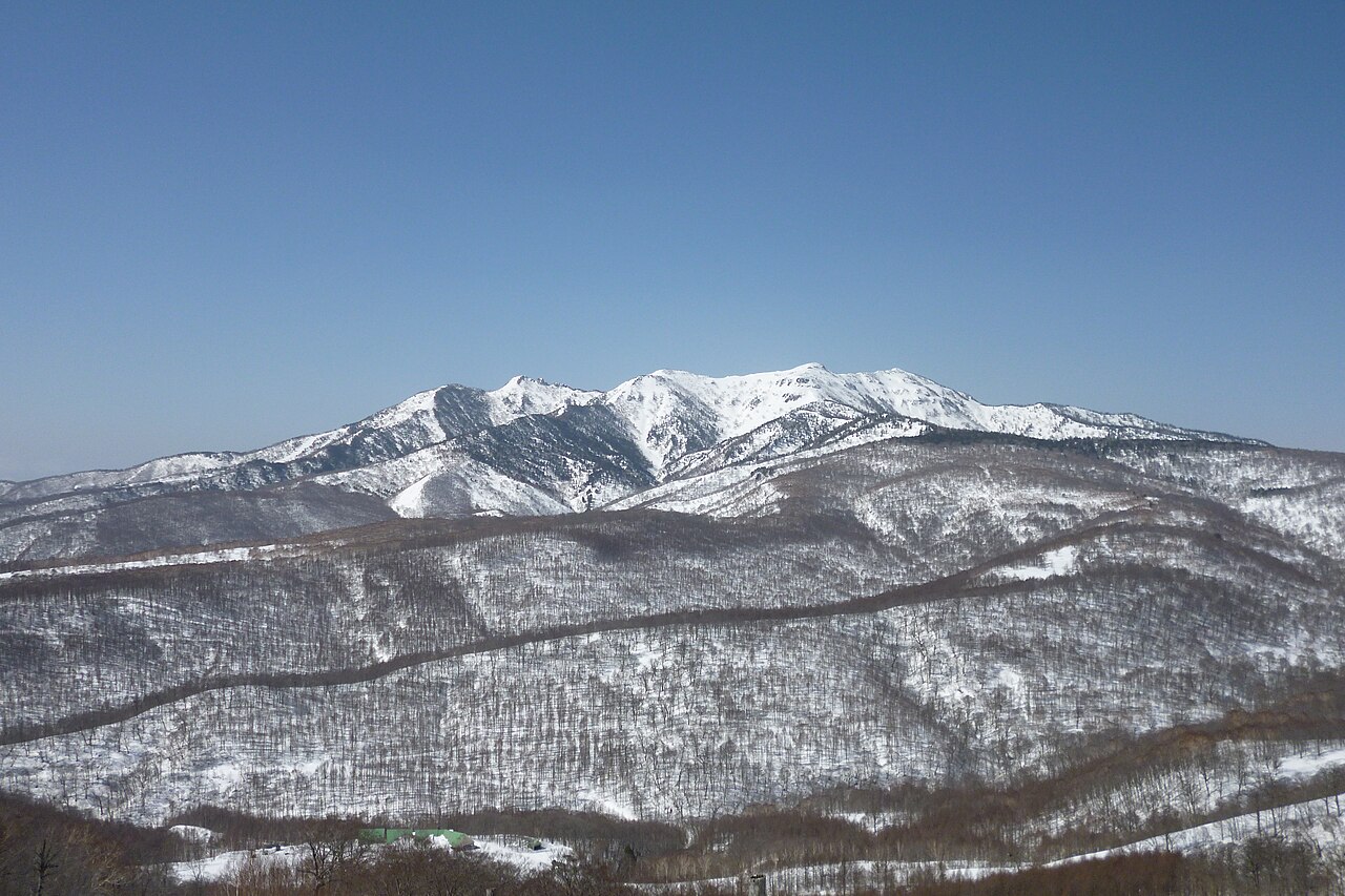 武尊山
