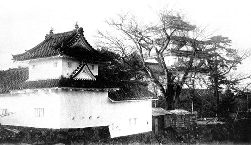 大垣城
