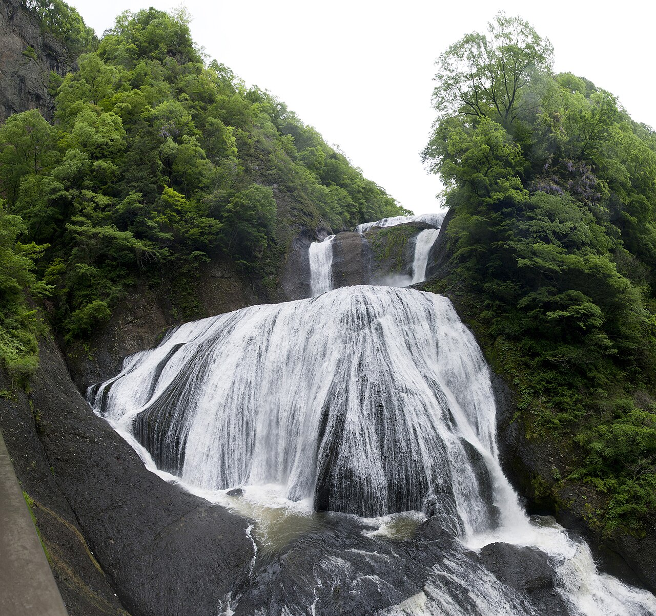 Fukuroda Falls
