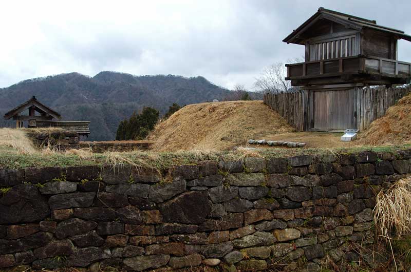 鳥越城跡