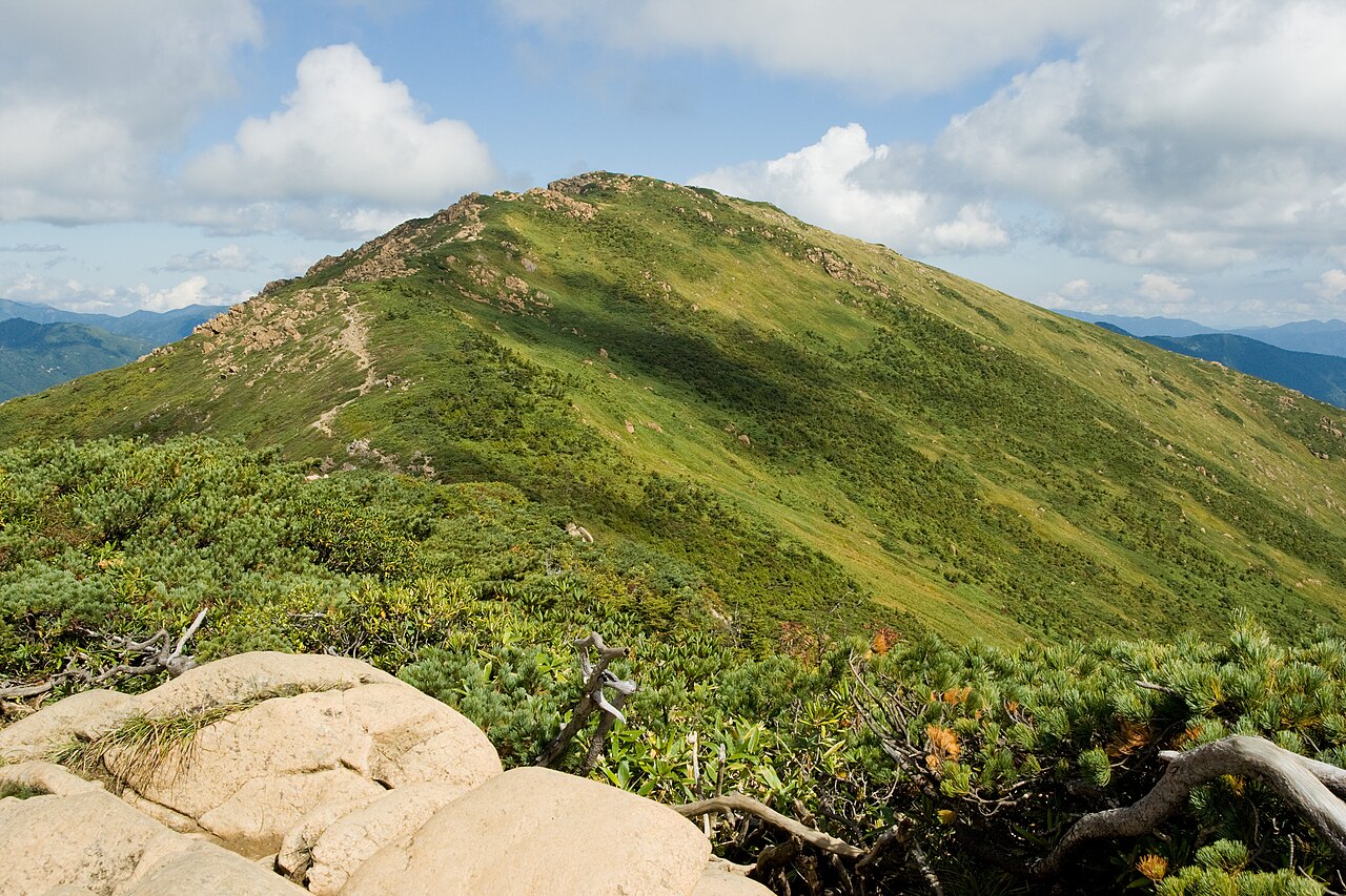 至仏山
