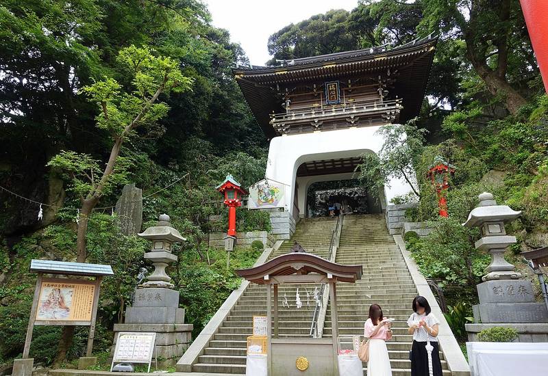 江島神社 辺津宮