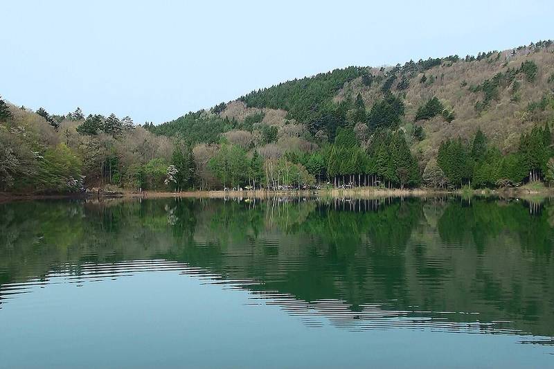 四尾連湖