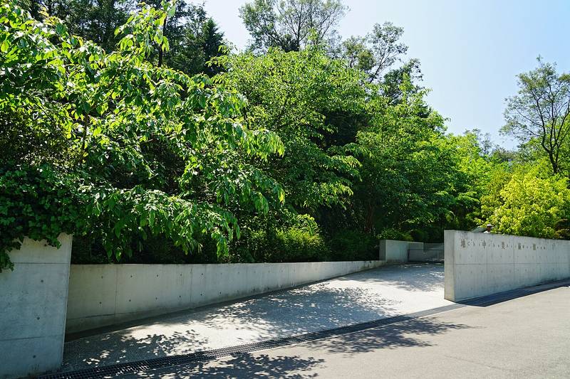 地中美術館