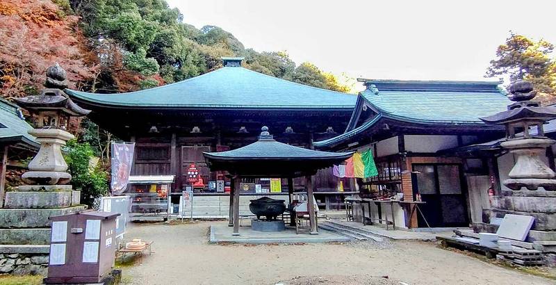 西山興隆寺