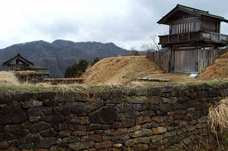鳥越城跡