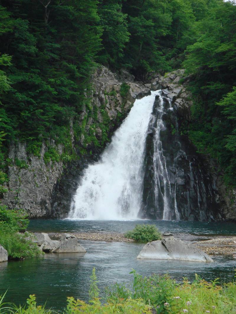호타이노타키(法体の滝)