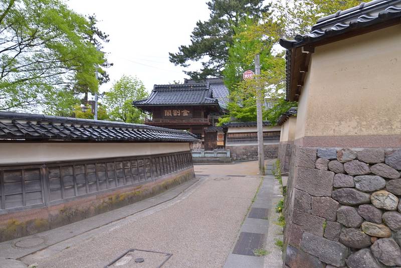 卯辰山山麓寺院群