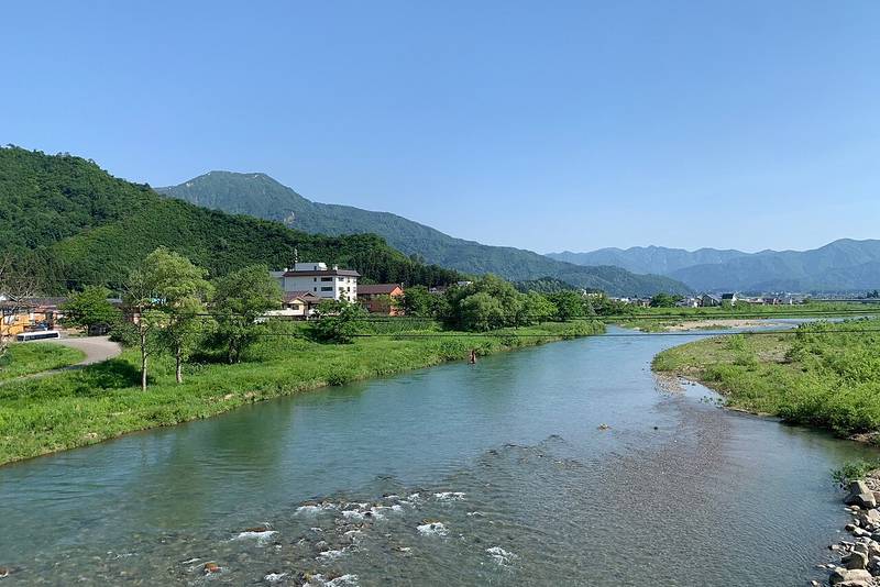六日町温泉